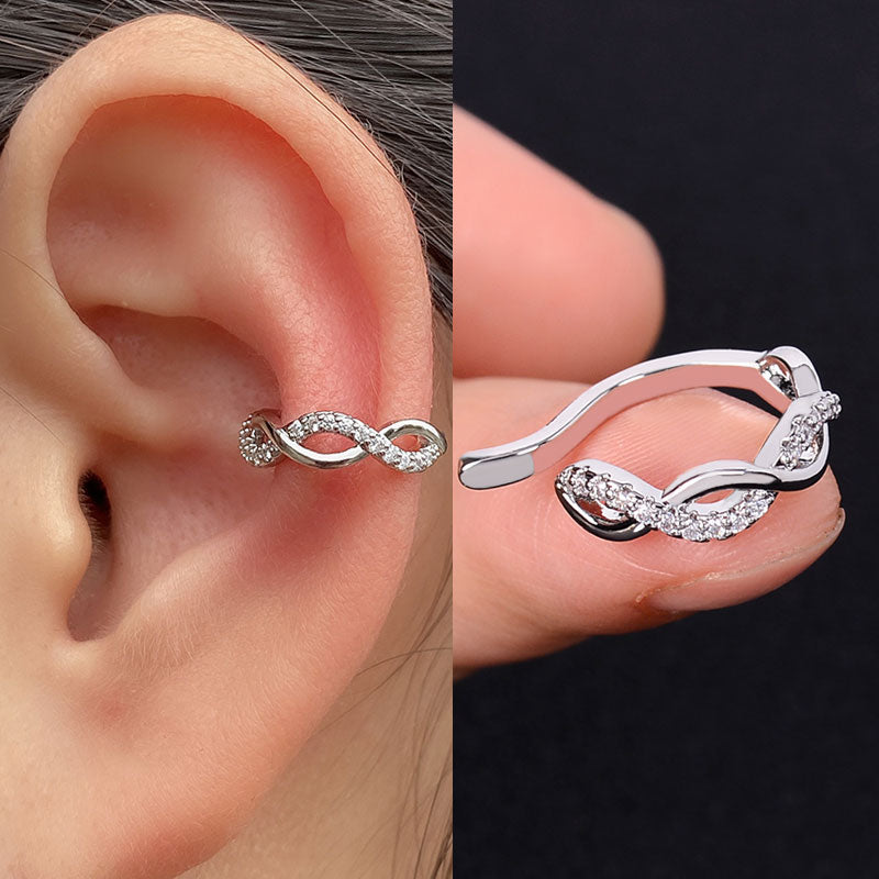 Boucles d'oreilles avec zircons sans piercing