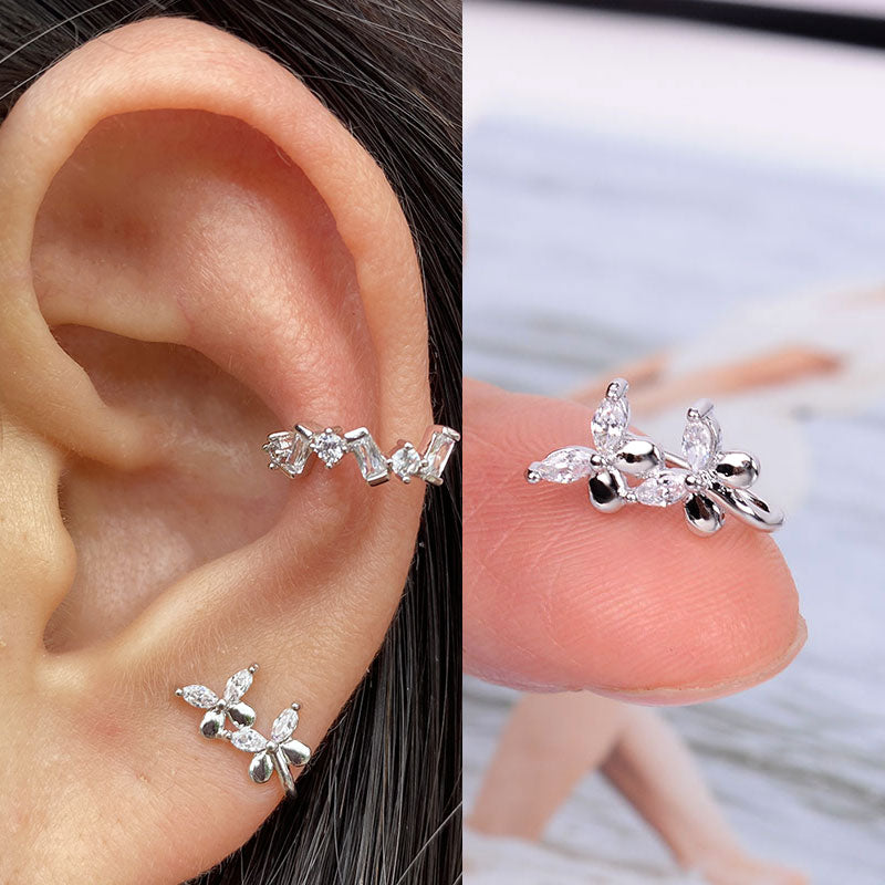 Boucles d'oreilles avec zircons sans piercing